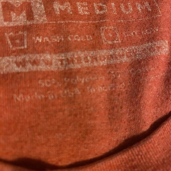 2018 Indianapolis Indy 500 TShirt Men’s M Red Made in USA Soft 102nd Running - Picture 5 of 5